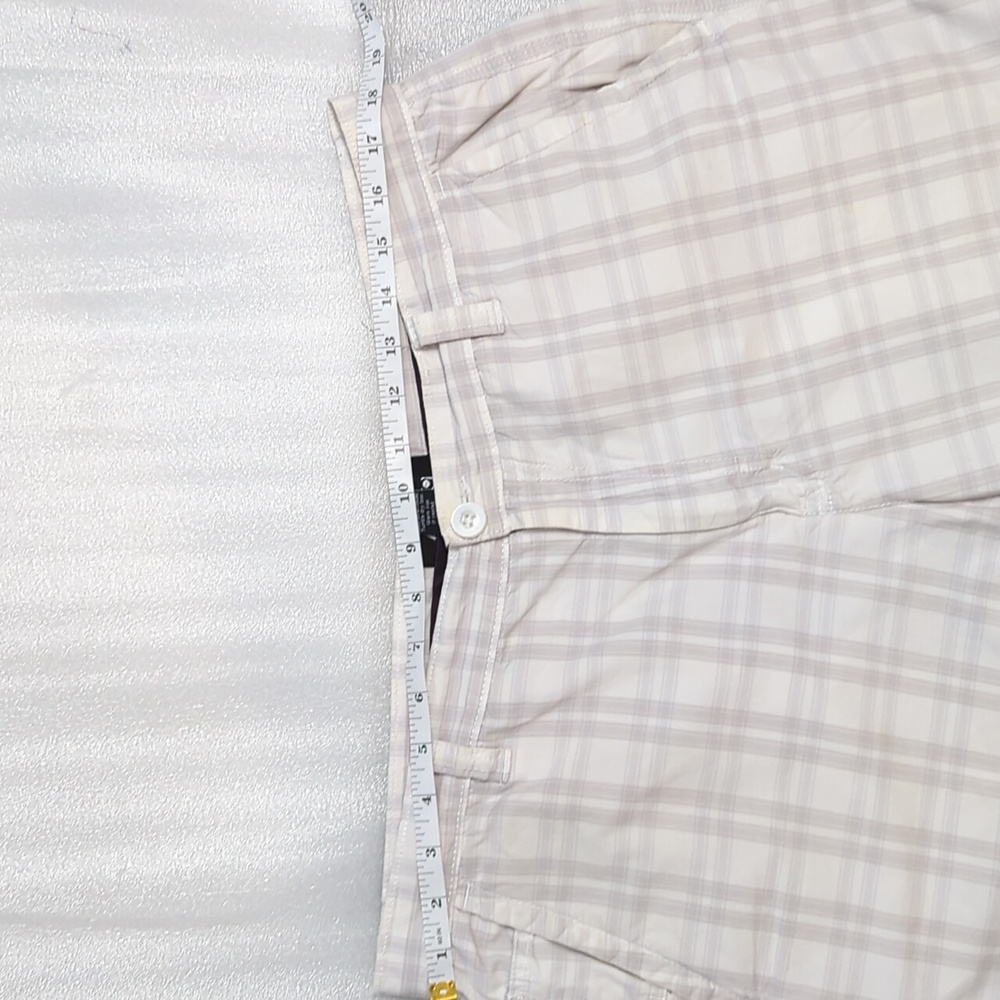Men's APT. 9 White and Tan Striped Shorts Size 36 - Picture 4 of 7